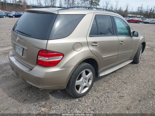2008 MERCEDES-BENZ ML 550 4JGBB72E28A338621 Photo 3