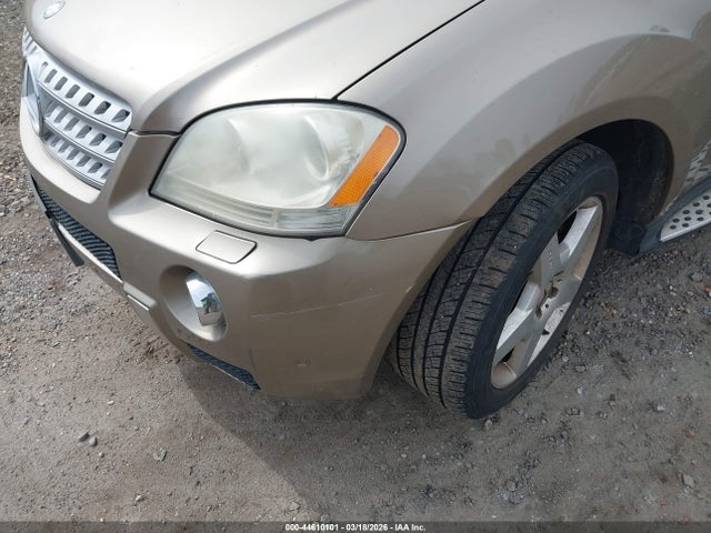 2008 MERCEDES-BENZ ML 550 4JGBB72E28A338621 Photo 5