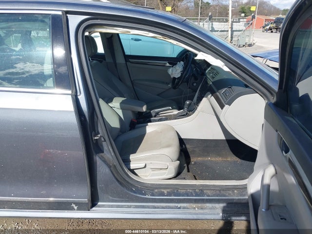 Aukcja sprzedaży 2016 Volkswagen Passat 1.8t Se, vin: 1VWBT7A32GC025893, numer aukcji: 44610104