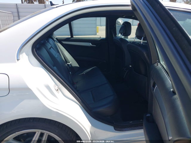44610106 :رقم المزاد ، WDDGF4HB0DA777410 vin ، 2013 Mercedes-benz C 250 Sport مزاد بيع
