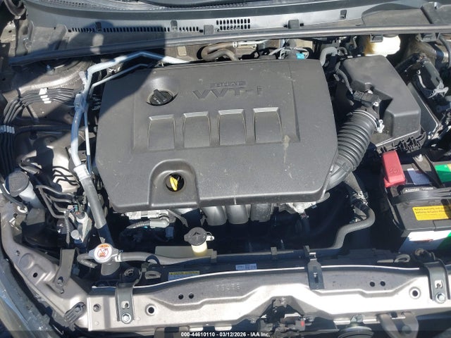5YFBURHE6JP813805 Toyota COROLLA SE