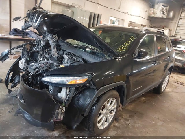 2015 Jeep Cherokee Latitude მანქანა იყიდება აუქციონზე, vin: 1C4PJLCBXFW671112, აუქციონის ნომერი: 44610122