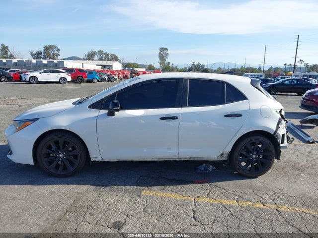 JTND4MBE6N3161671 Toyota Corolla Se Nightshade Edition