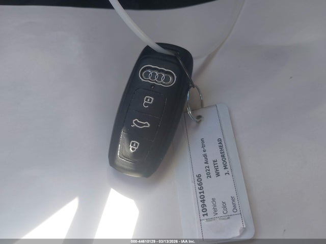 2022 AUDI E-TRON WA1LAAGE1NB013749 Photo 10