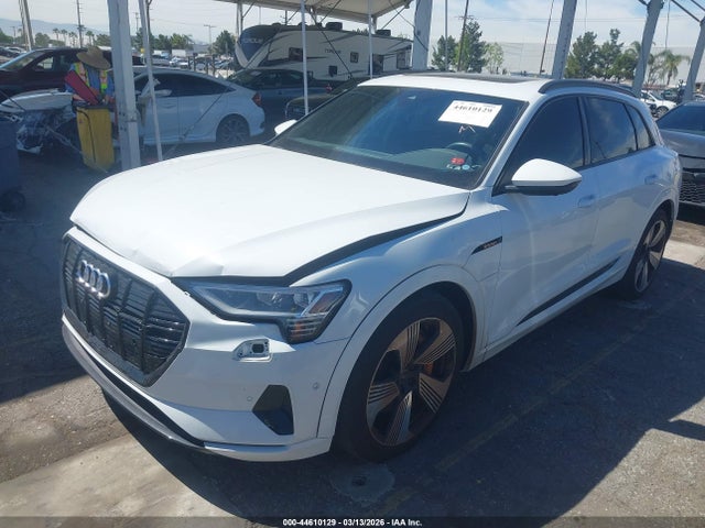 2022 AUDI E-TRON WA1LAAGE1NB013749 Photo 1