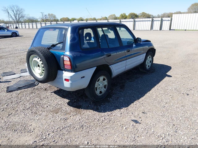 1999 TOYOTA RAV4 JT3GP10VXX7060952 Photo 3
