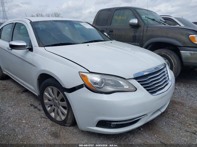Продажа на аукционе авто 2014 Chrysler 200 Limited, vin: 1C3CCBCG9EN198505, номер лота: 44610157