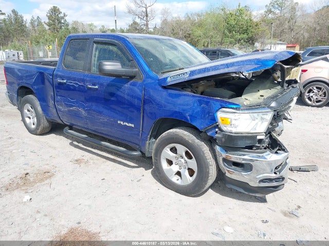 2019 RAM 1500 1C6RREBG0KN757756