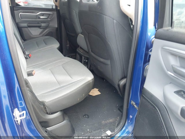 2019 RAM 1500 1C6RREBG0KN757756 Photo 7