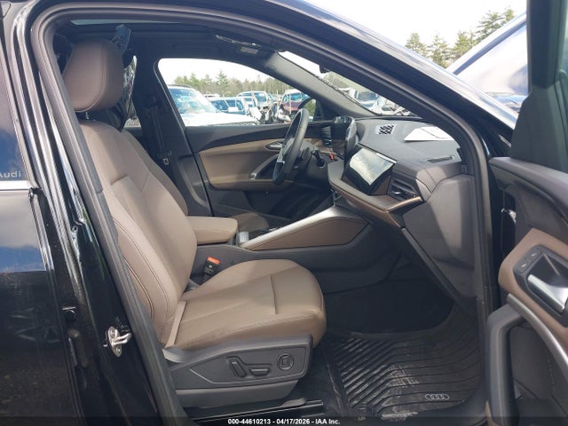 Auction sale of the 2025 Audi All-new Q5 Premium Tfsi Quattro S Tronic, vin: WA11AAGU6S2071043, lot number: 44610213
