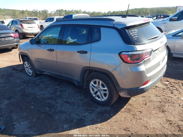 Продажа на аукционе авто 2018 Jeep Compass Sport Fwd, vin: 3C4NJCAB0JT102570, номер лота: 44610218