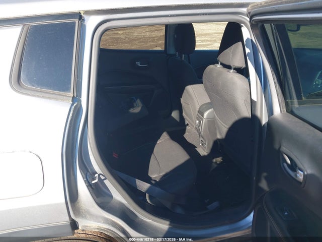 Продажа на аукционе авто 2018 Jeep Compass Sport Fwd, vin: 3C4NJCAB0JT102570, номер лота: 44610218
