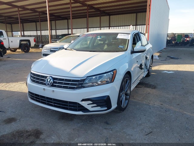 Продаж на аукціоні авто 2016 Volkswagen Passat 1.8t R-line, vin: 1VWAT7A3XGC038158, номер лоту: 44610235