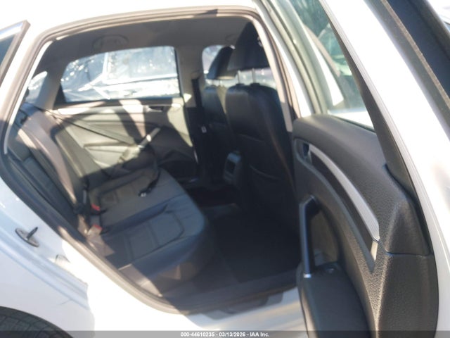 Продаж на аукціоні авто 2016 Volkswagen Passat 1.8t R-line, vin: 1VWAT7A3XGC038158, номер лоту: 44610235