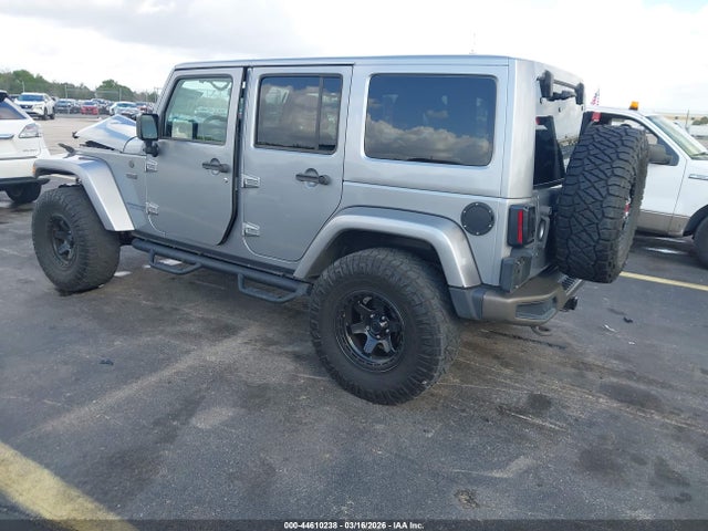 2016 JEEP WRANGLER UNLIMITED 1C4HJWEG7GL253902 Photo 2