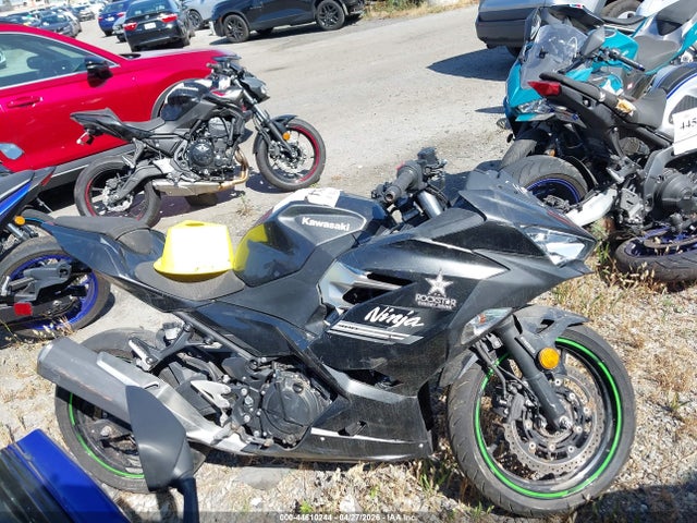 Kawasaki EX400 2022 JKAEXKG17NDAE5571 Image 11