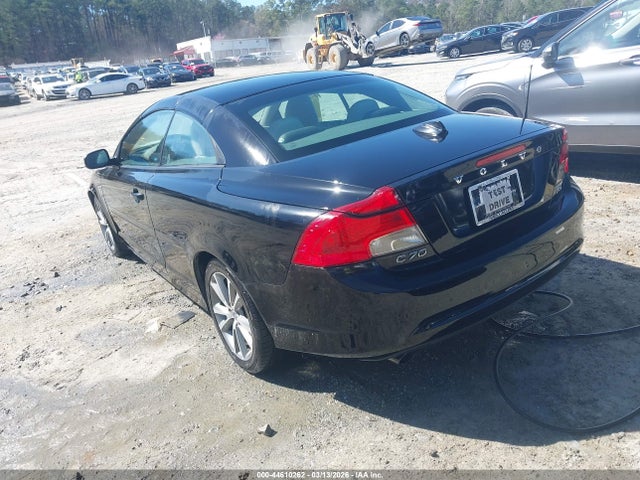 2013 VOLVO C70 YV1672MC2DJ140373 Photo 2