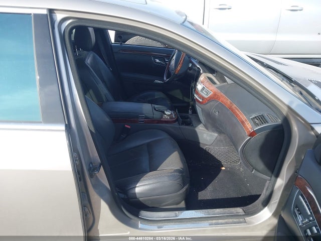 44610284 :رقم المزاد ، WDDNG86X77A133885 vin ، 2007 Mercedes-benz S 550 4matic مزاد بيع