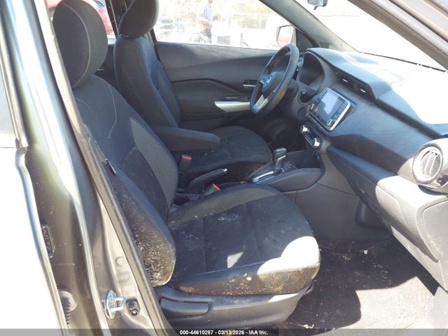 3N1CP5CU1JL530084 Nissan KICKS SV