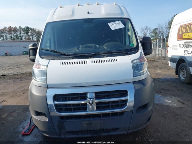 44610292 :رقم المزاد ، 3C6TRVBG8JE143417 vin ، 2018 Ram Promaster 1500 High Roof 136 Wb مزاد بيع