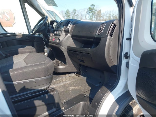 44610292 :رقم المزاد ، 3C6TRVBG8JE143417 vin ، 2018 Ram Promaster 1500 High Roof 136 Wb مزاد بيع