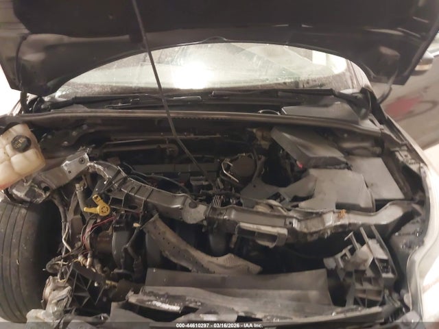 Ford FOCUS SE 2014 1FADP3K29EL346752 Image 10