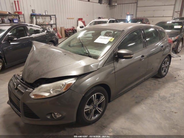 Ford FOCUS SE 2014 1FADP3K29EL346752 Image 2