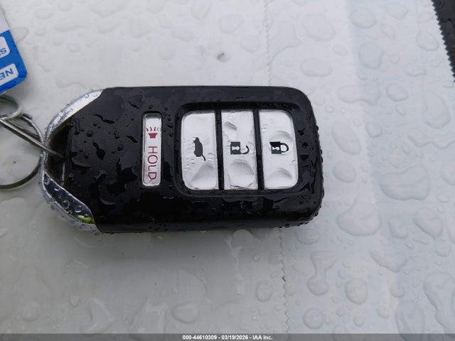3CZRU5H5XGM731903 Honda HR-V EX