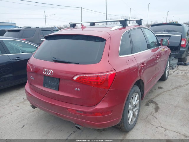 44610320 :رقم المزاد ، WA1LKAFP9AA003308 vin ، 2010 Audi Q5 3.2 Premium مزاد بيع
