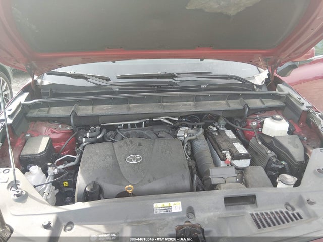 5TDGZRBHXNS595262 Toyota Highlander Xle