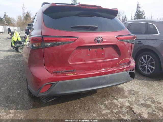 5TDGZRBHXNS595262 Toyota Highlander Xle