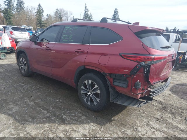 5TDGZRBHXNS595262 Toyota Highlander Xle