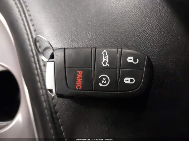 2C3CDZKG1NH160878 Dodge Challenger Gt Awd