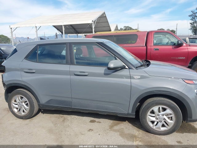 Hyundai Venue Se 2022 KMHRB8A37NU207442 Image 14
