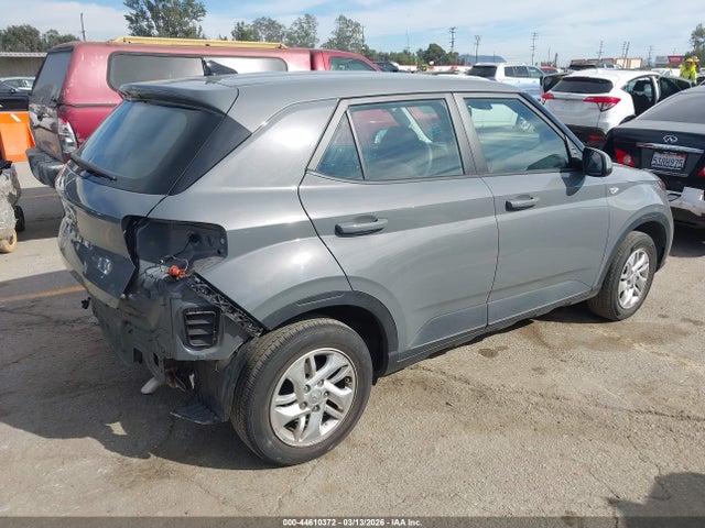 2022 HYUNDAI VENUE KMHRB8A37NU207442 Photo 3