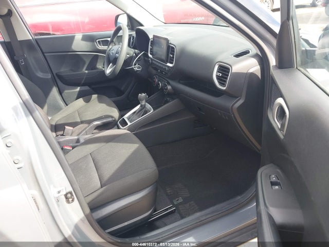 2022 HYUNDAI VENUE KMHRB8A37NU207442 Photo 4