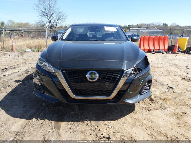44610374 :رقم المزاد ، 1N4BL4CV1MN330159 vin ، 2021 Nissan Altima Sr Fwd مزاد بيع