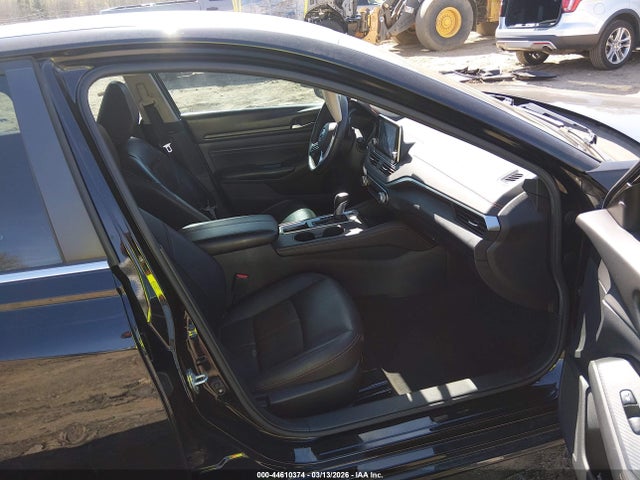 44610374 :رقم المزاد ، 1N4BL4CV1MN330159 vin ، 2021 Nissan Altima Sr Fwd مزاد بيع