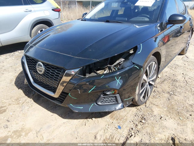 44610374 :رقم المزاد ، 1N4BL4CV1MN330159 vin ، 2021 Nissan Altima Sr Fwd مزاد بيع