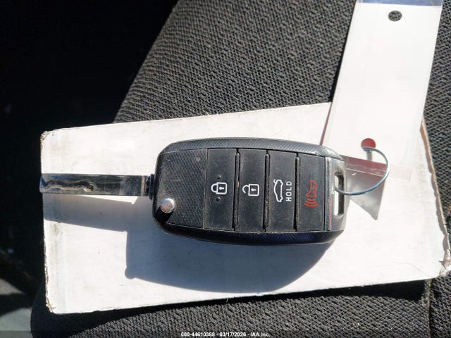 5XXGT4L38HG125499 KIA Optima Lx