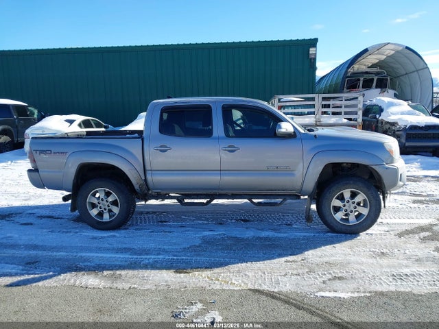 Toyota Tacoma Base V6 2015 5TFLU4EN4FX132479 Image 14