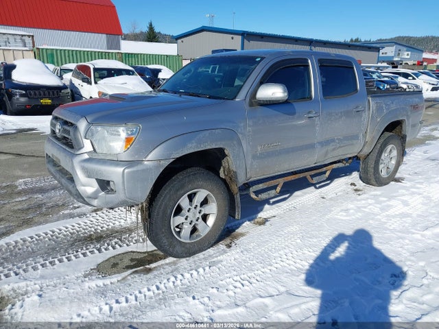 Toyota Tacoma Base V6 2015 5TFLU4EN4FX132479 Image 2