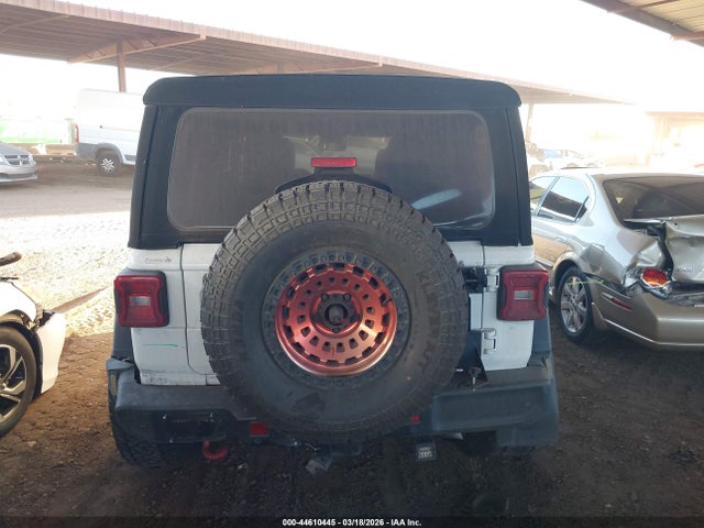 1C4HJXFG5MW588283 Jeep Wrangler Unlimited Rubicon 4x4