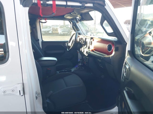 2021 JEEP WRANGLER UNLIMITED 1C4HJXFG5MW588283 Photo 4