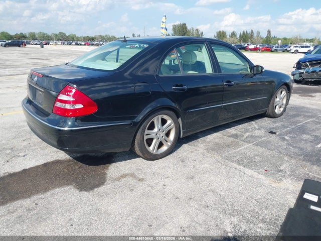 Продажа на аукционе авто 2005 Mercedes-benz E 500, vin: WDBUF70J25A756172, номер лота: 44610448