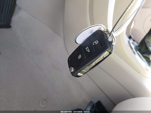 Aukcja sprzedaży 2013 Volkswagen Beetle 2.5l, vin: 3VW5X7AT0DM829301, numer aukcji: 44610464