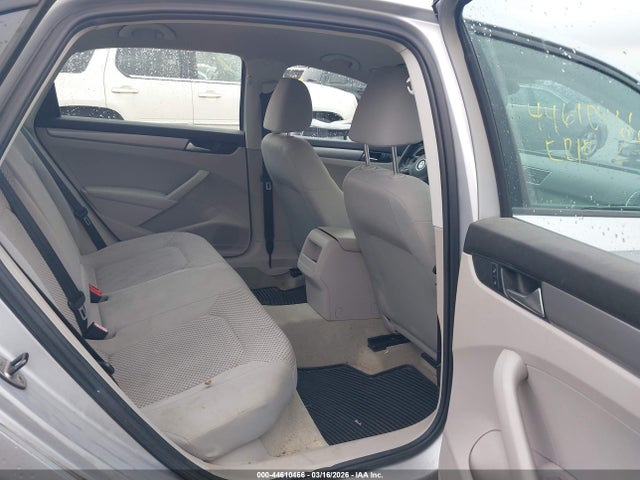 44610466 :رقم المزاد ، 1VWAP7A30EC023492 vin ، 2014 Volkswagen Passat 2.5l S مزاد بيع