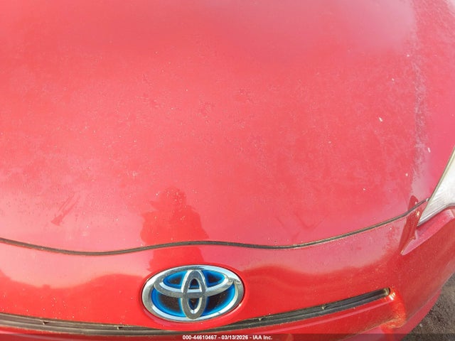 Toyota Prius C One 2014 JTDKDTB33E1070860 Image 10