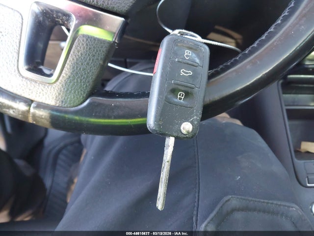 2013 Volkswagen Tiguan S/se/sel მანქანა იყიდება აუქციონზე, vin: WVGBV7AX5DW512964, აუქციონის ნომერი: 44610477