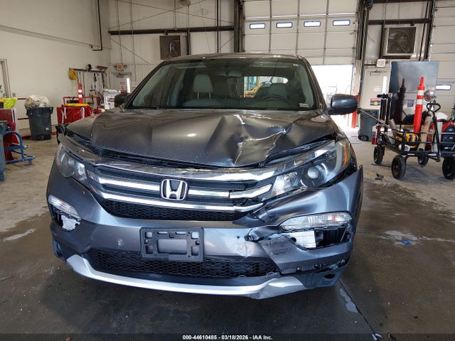 44610485 :رقم المزاد ، 5FNYF6H59HB059842 vin ، 2017 Honda Pilot Ex-l مزاد بيع